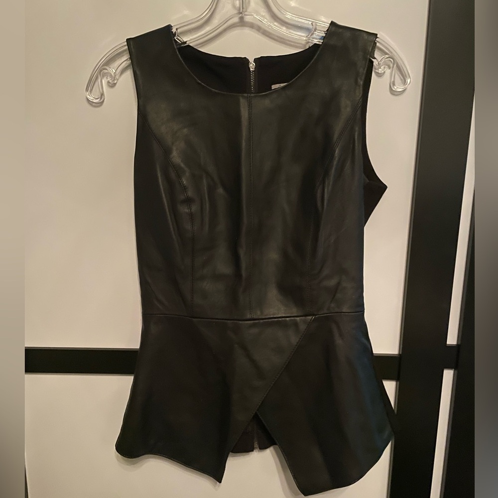 Abbeline Black 1/2 Leather Sleeveless Peplum Top Size Small